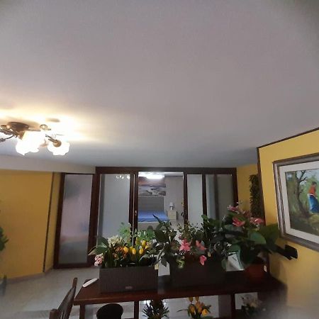 B&B Caravaggio San Donaci Buitenkant foto