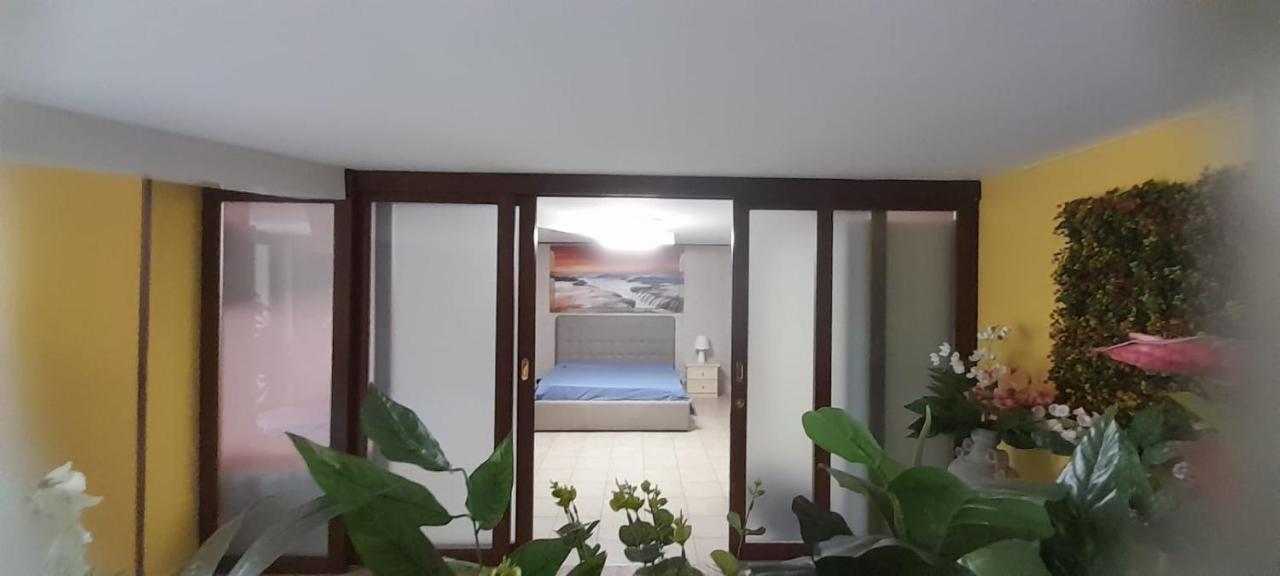 B&B Caravaggio San Donaci Buitenkant foto