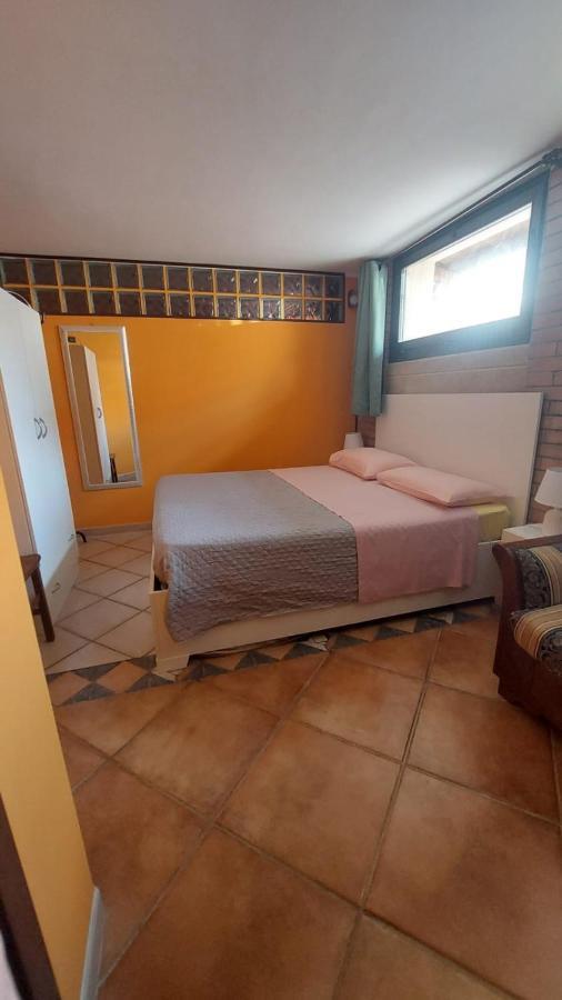 B&B Caravaggio San Donaci Buitenkant foto