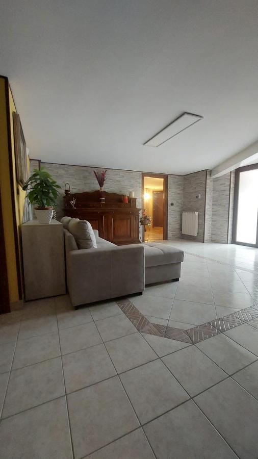 B&B Caravaggio San Donaci Buitenkant foto